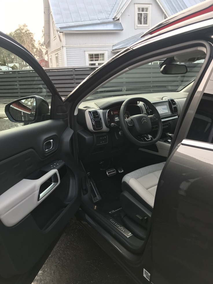 7642000C-79F0-472D-9926-83A8B09A1965