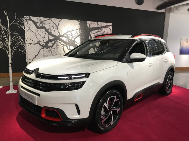 F5618C32-DD62-4EC1-AF39-0B491C0751A5